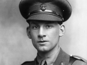 Biography And Poems Of Siegfried Sassoon: Who Is Siegfried Sassoon